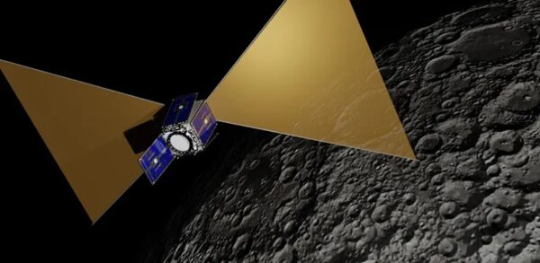 CosmoCube: naujas palydovas tyrinės ankstyvąją Visatą iš Mėnulio orbitoje