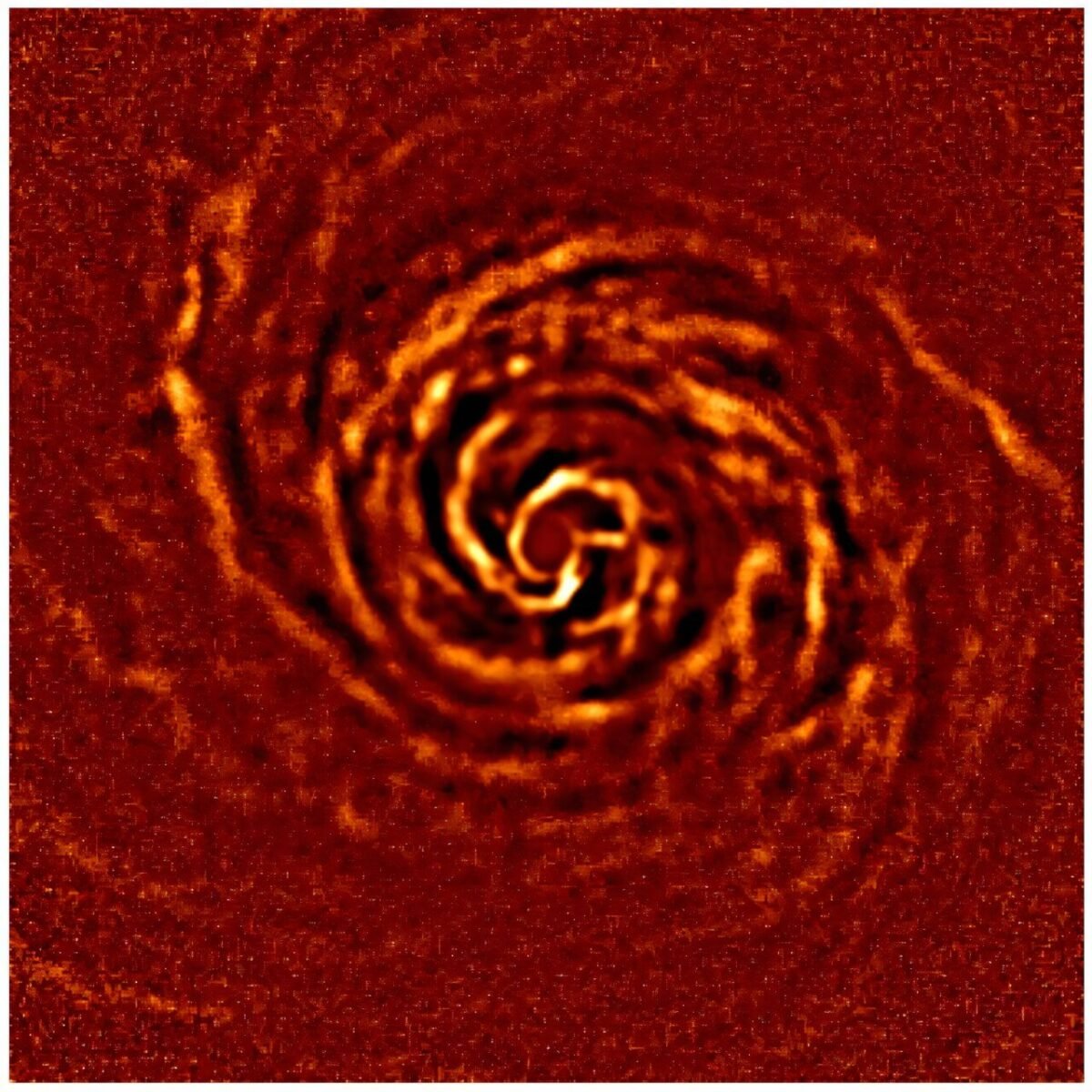 2641 Astronomai Stebi Planetų Formavimąsi Aplink žvaigždę Ab Auri