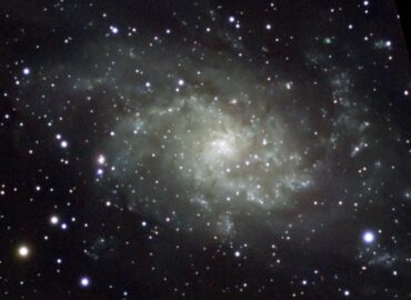 2685 Astronomijos Entuziastas Nufotografavo Saturną Ir Trikampio 