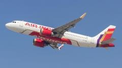 Air India Tikrins Visus Pilotus Dl Draudiam Mediag Po Incidento