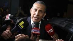 Buvs Peru Prezidentas Ollanta Humala Paleistas I Kaljimo Po Nuosprendio Panaikinimo