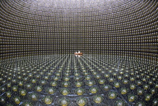 Eksperimentiniai spąstai neutrino dalelėms: mokslininkų pastangos