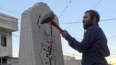 Izraelio kraštutinių dešiniųjų parlamentaras sunaikino palestiniečių memorialą