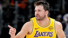 Los Andelo Lakers Parduodama U Rekordin 125 Mlrd Doleri Sum