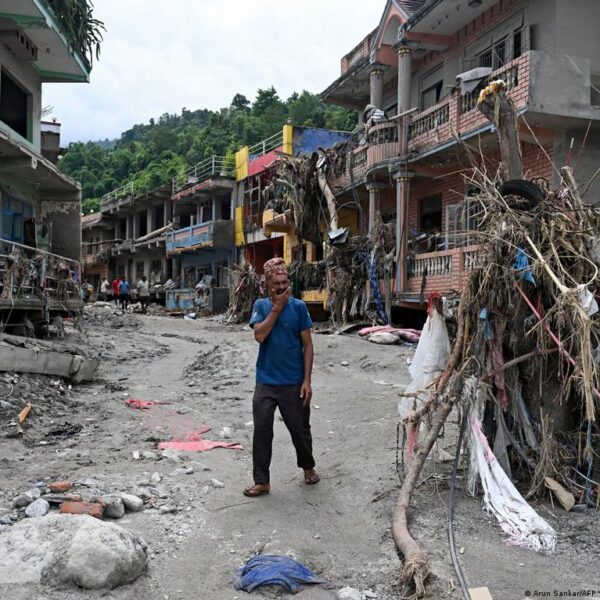 Nepalo potvyniai tampa išbandymu premjero Baleno vyriausybei