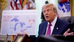 Trumpas pasirašė įsakymą pervadinti Ontarijo ežerą į Amerikos ežerą