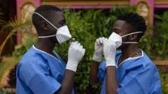 Uganda Skmingai Kovoja Su Ebolos Virusu Kai Tuo Tarpu Kongo Dr Vis Dar Susiduria Su Ikiais