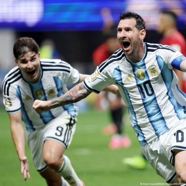 Lionelis Messi paskelbė apie pasitraukimą iš tarptautinio futbolo