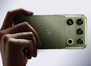 Motorola pristatė „Signature 27“ su „Snapdragon 8 Elite Extreme Gen 6“