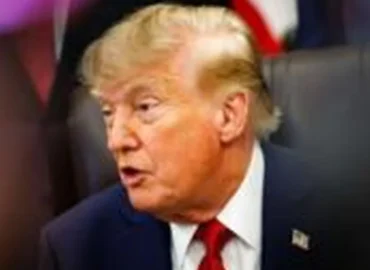Trumpas pasirašė plataus masto Rusijai skirtų sankcijų įstatymą