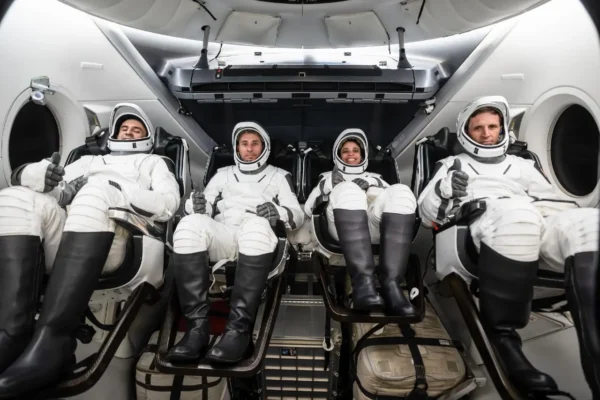 NASA SpaceX Crew-13 TKS vykdys kraujotakos, regos ir darbingumo tyrimus