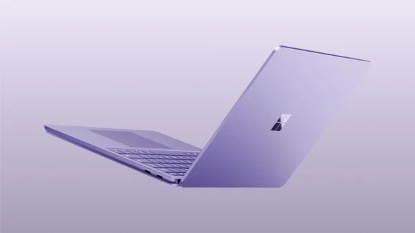 Microsoft pristatė Surface Laptop 13 2nd Edition su Snapdragon X2 Plus