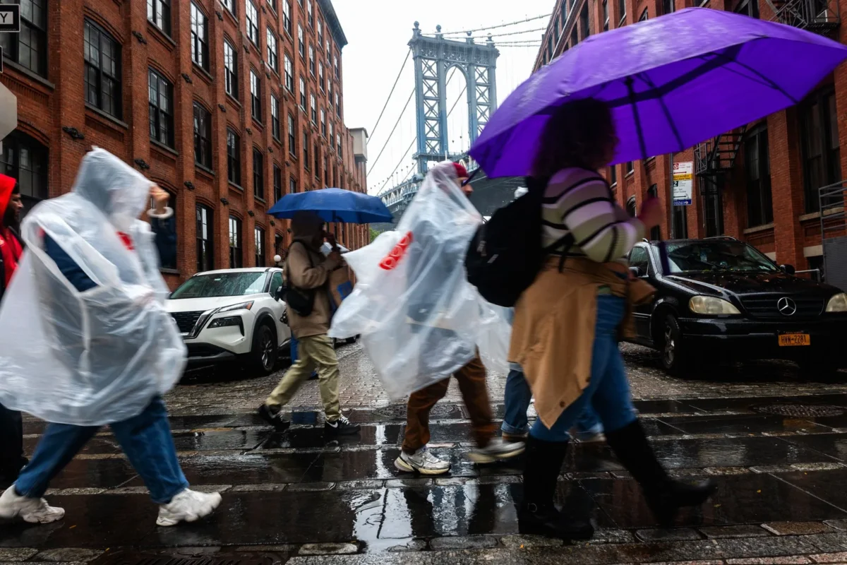 Savaitgalį JAV rytinę pakrantę turėtų pasiekti stiprus nor'easter ciklonas