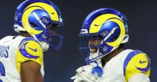 Melburne įvyko pirmosios NFL reguliariojo sezono rungtynės Australijoje