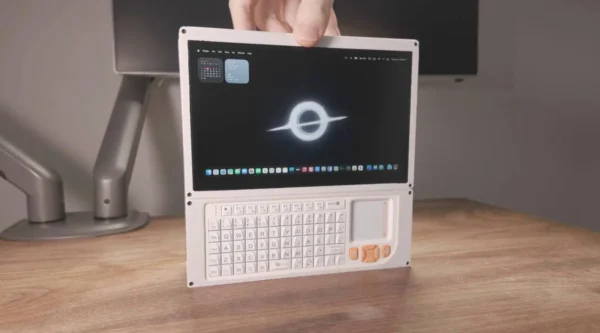 M4 Mac mini paverstas nešiojamu rankiniu kompiuteriu Mac Nano