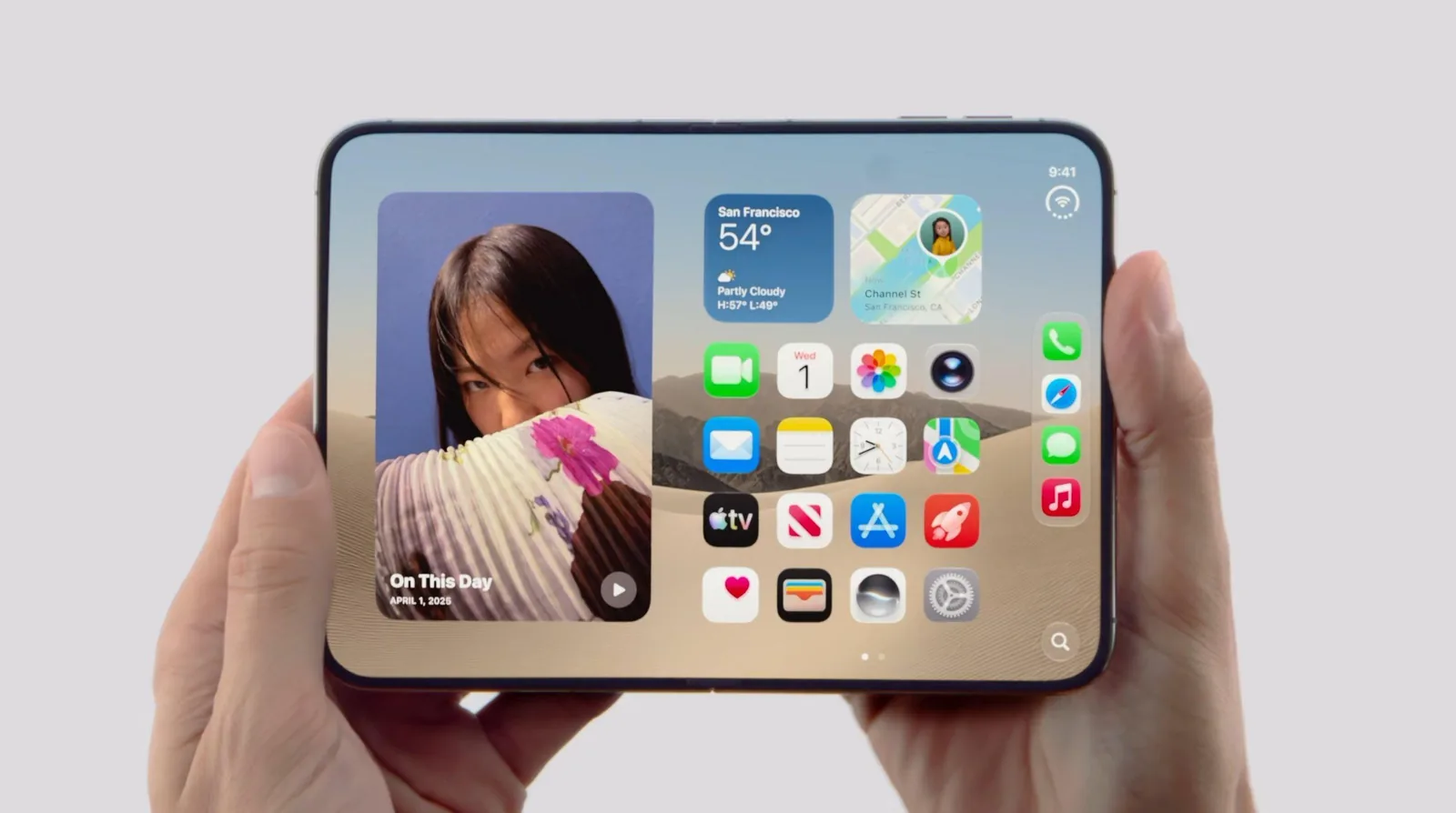 Apple pristatė pirmąjį sulankstomą „iPhone Duo“ su 7,6 colio vidiniu ekranu