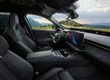 Pristatytas naujasis BMW 3 Series su CLAR platforma