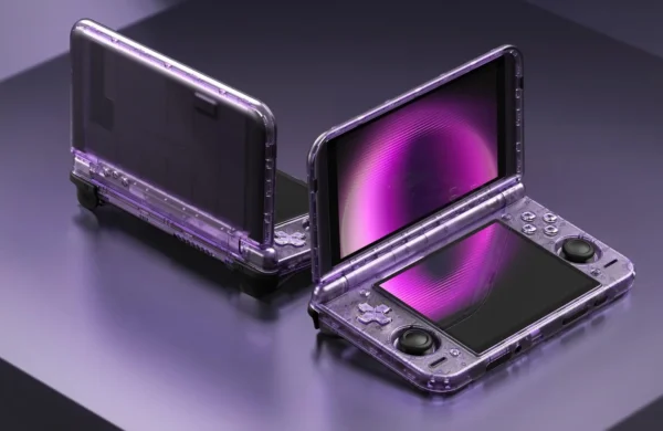 Retroid pristatė dviem ekranais aprūpintas Android konsoles Pocket Duo ir Pocket Duo Lite