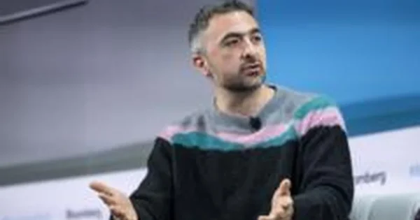 Mustafa Suleymanas įspėjo apie nekontroliuojamo AI keliamą grėsmę žmonėms