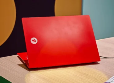 Acer IFA 2026 parodoje atgaivino „Packard Bell“ ir pristatė nebrangų „DotBook“