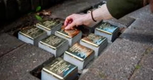 Heidenau uždraudė naujas Stolpersteine atminimo lenteles viešose gatvėse ir šaligatviuose