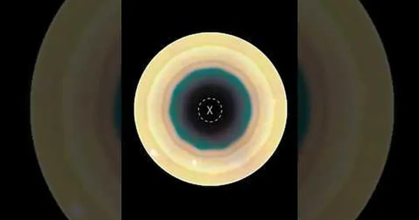 Fill Void teigia, kad Saturno pietų ašigalyje matoma nauja dešimtkampė atmosferos struktūra