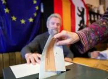 Vokietijoje vyksta rinkimai, galintys nulemti kanclerio Merzo politinę ateitį