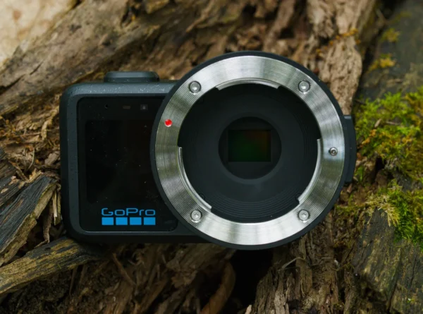 GoPro pristatė Mission 1 kompaktiškų kino kamerų seriją