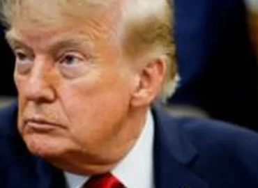 CNN, MS NOW ir Politico padavė į teismą Trumpo administraciją dėl draudimo patekti į Baltuosius rūmus
