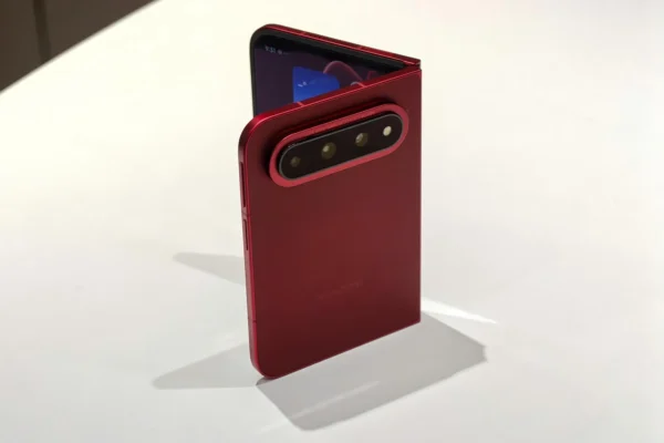 Paskelbtos Xiaomi 18 Fold remonto dalių kainos
