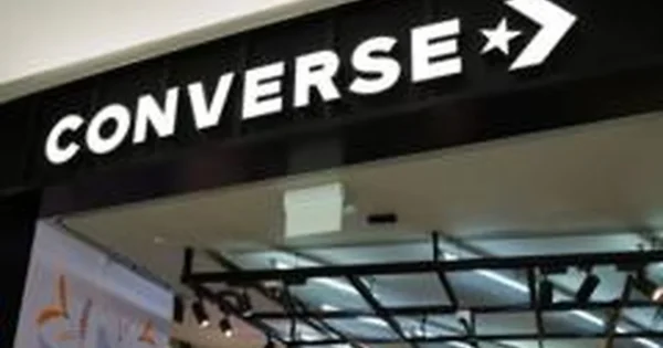 Converse pašalino reklamą po kritikos socialiniuose tinkluose