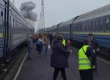 Rusijos dronas netoli Lenkijos sienos smogė Kyjivo ir Varšuvos keleiviniam traukiniui