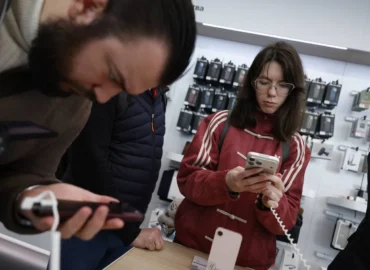 Maskvos parduotuvėje Restore pristatyti iPhone 18 Pro ir iPhone 18 Pro Max