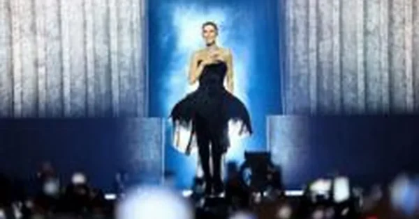 Céline Dion Paryžiuje surengė pirmą koncertą po šešerių metų pertraukos
