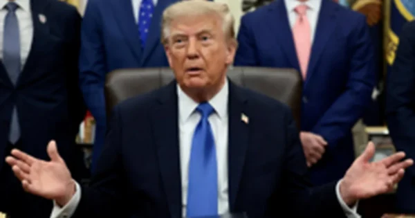 Donaldas Trumpas atmetė raginimus stiprinti dirbtinio intelekto saugiklius