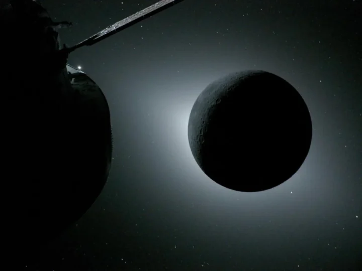 NASA Artemis 3 planui pasiūlyta alternatyva - įgulos skrydis į Mėnulio orbitą