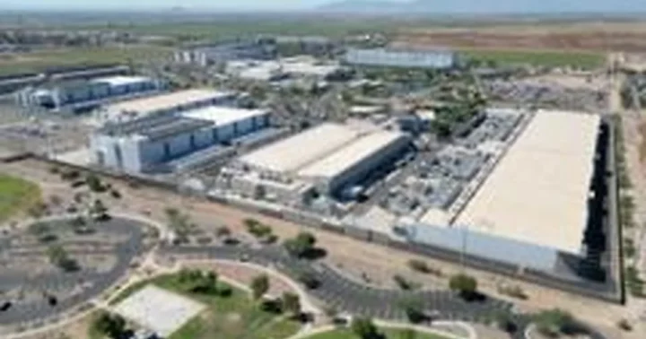 BBC reportažas: duomenų centrų plėtra Arizonoje tampa politine tema prieš JAV vidurio kadencijos rinkimus