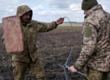 Rusijos smūgiai Ukrainoje paliko 600 tūkst. žmonių be elektros, pranešta apie tris žuvusiuosius