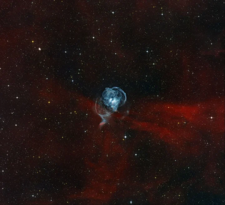 NGC 3699 - planetinė ūkas Kentauro žvaigždyne
