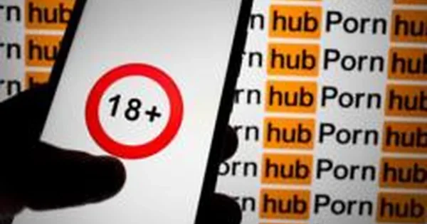 Pornhub Australijoje vėl pasiekiamas tik suaugusiems Apple įrenginių naudotojams