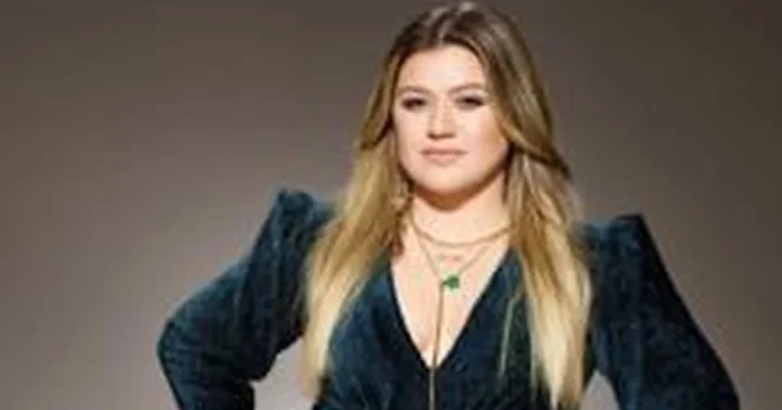 Brooklyno parduotuvė atsidūrė ginče su Kelly Clarkson dėl mechaninio paukščio