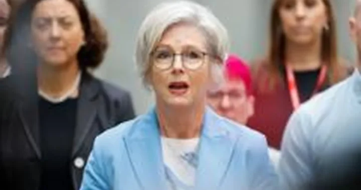 Australijos parlamentarė Helen Haines sunkiai sužeista po, kaip įtariama, tyčinio automobilio išpuolio