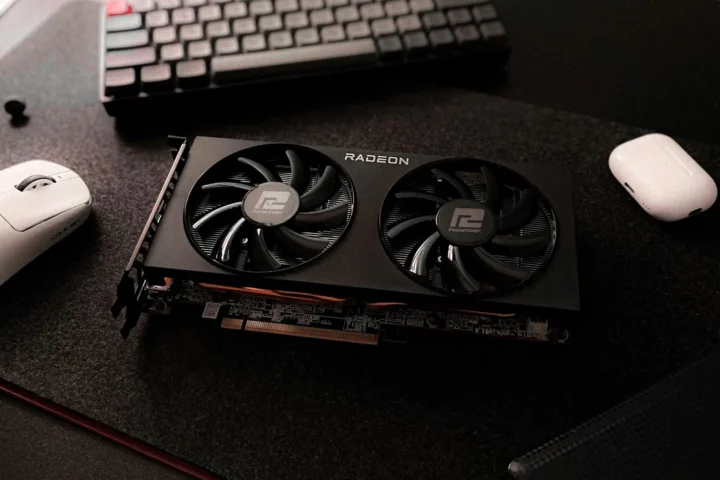 AMD išplėtė FSR Upscaling 4.1 palaikymą Radeon RX 6000 vaizdo plokštėms ir daliai Ryzen procesorių