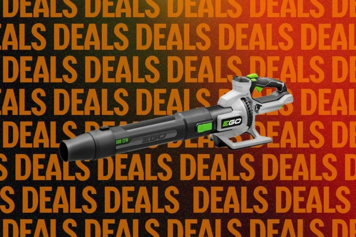 Amazon siūlė „EGO Power+ 615 CFM Leaf Blower Kit“ už 179 dolerius