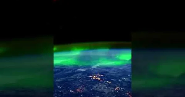 StarTalk aiškina, kaip, anot kūrėjo, susidaro pašvaistė