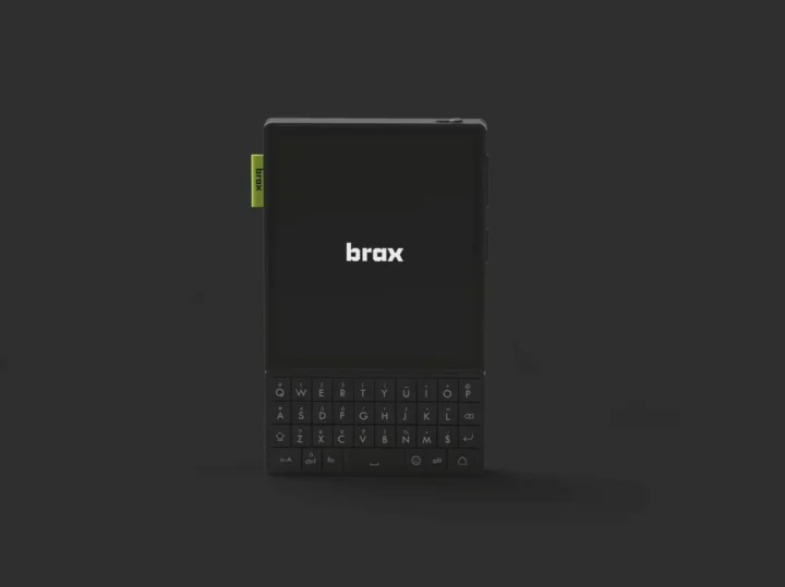 Pristatytas modulinis telefonas „Brax Wink“ su nuimama fizine QWERTY klaviatūra