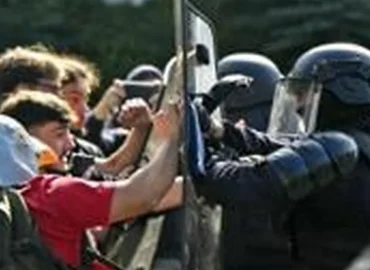 Prancūzijoje moksleivių protestus kursto nepasitenkinimas mokyklų sąlygomis