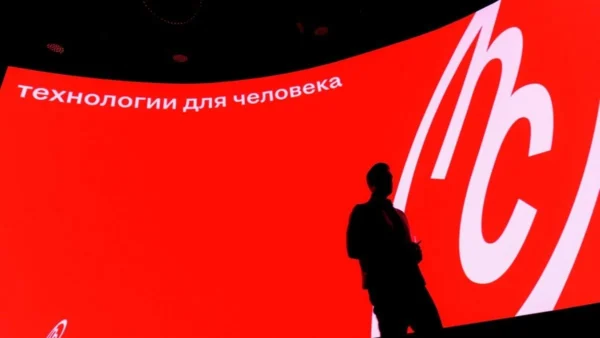Maskvoje prasidėjo konferencija HeadConf 2026 apie verslo ir samdos ateitį