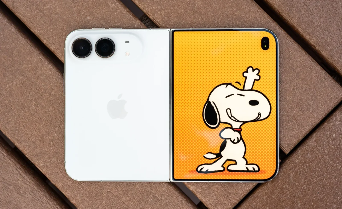 Apple iPhone Duo apžvalga: stiprus pirmasis sulankstomas iPhone, bet programinei įrangai dar reikia laiko