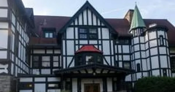Cornell prezidentas po kaltinimų dėl išžaginimo brolijos namuose pareiškė, kad universitetas turi pasitempti